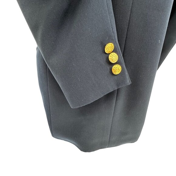 LL Bean Womens Navy Blazer Jacket 3 Gold Buttons Classic Fit Old Money Size 6 - Picture 3 of 7